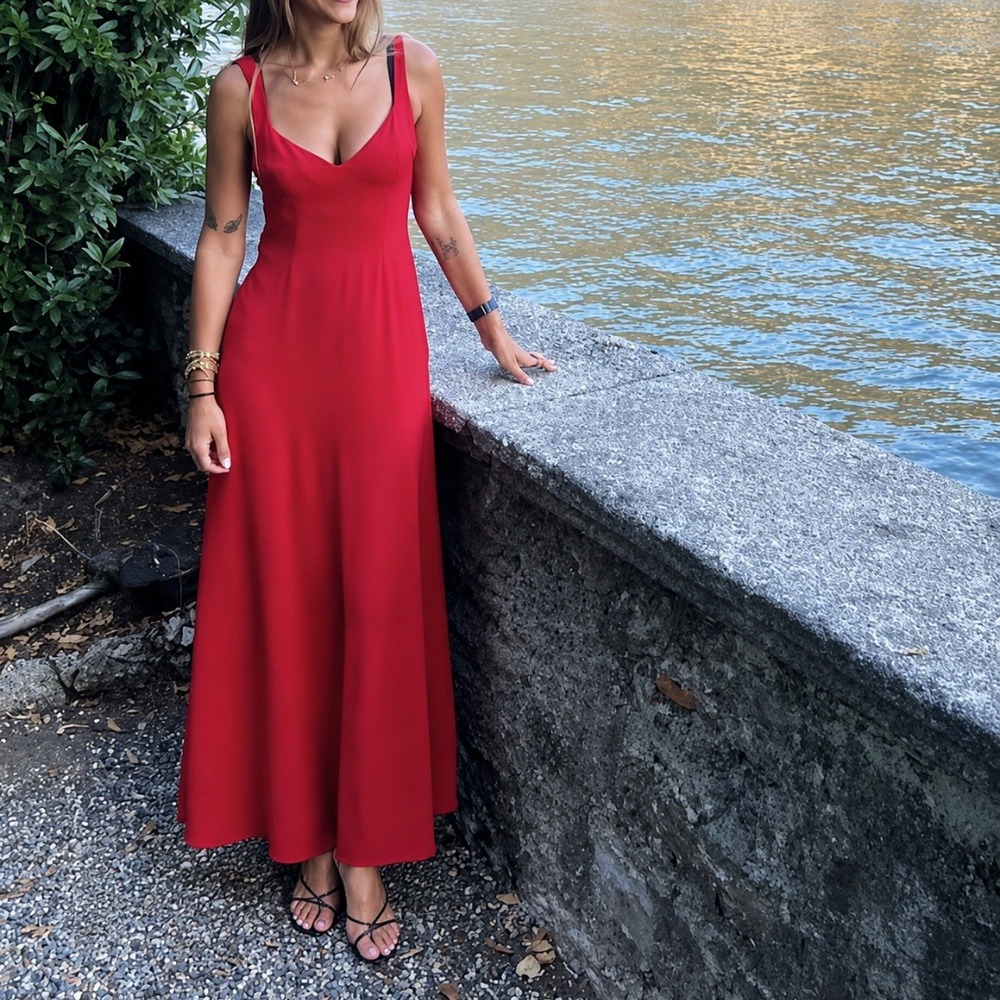 Reformation | Lecce Sweetheart Sleeveless Maxi (train removed) Dress in Red